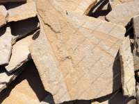 Камень песчаник Белый с разводом 2 см. 3 см. 4 см. 5 см.